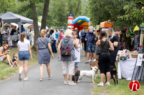 Besucher (via Jenaer Nachrichten)